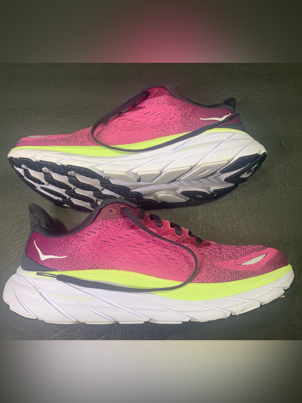 HOKA Clifton 8 Women’s Fuchsia Running Walking Sneakers Shoe Size-9.5 - Picture 5 of 12